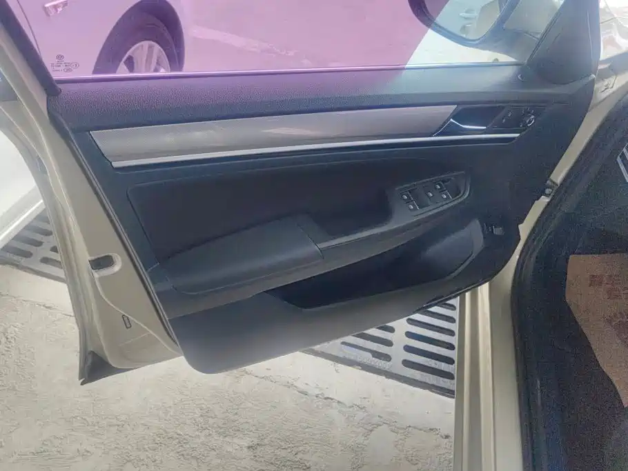 Volkswagen Bora 2016