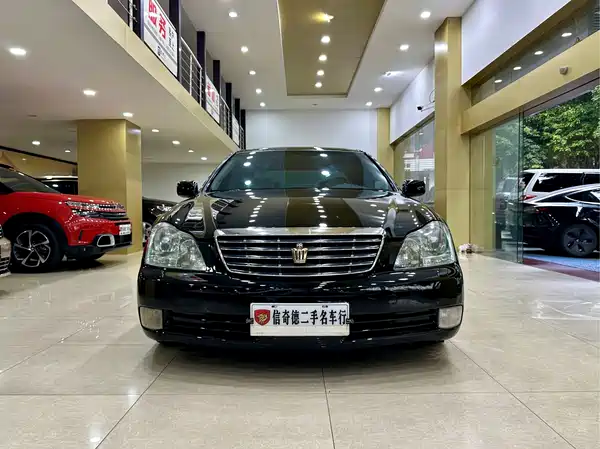 Toyota Crown 2007
