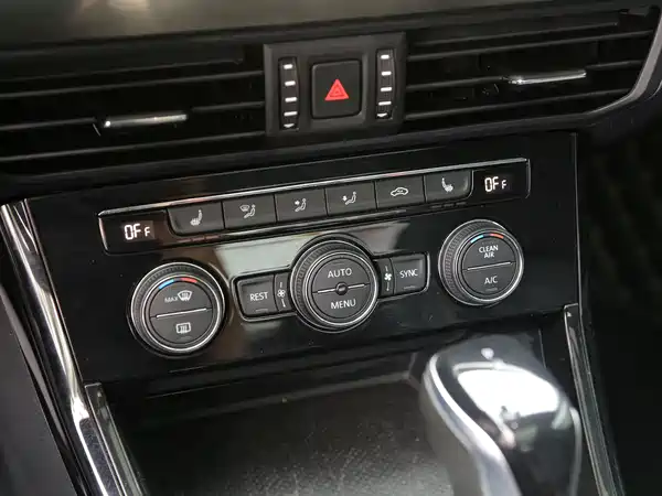 Volkswagen Passat 2019