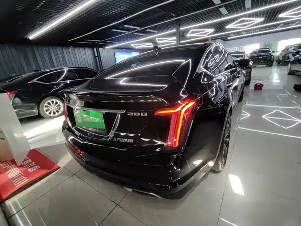 Cadillac CT5 2023