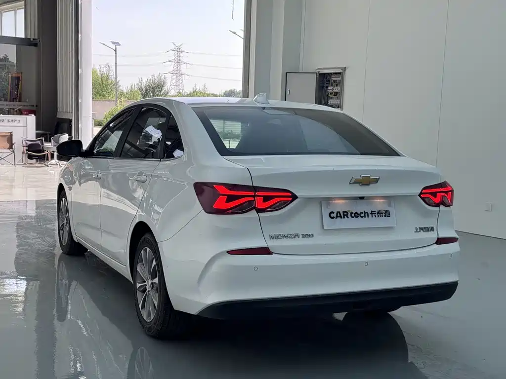 Chevrolet Cruze 2020 — фото 10