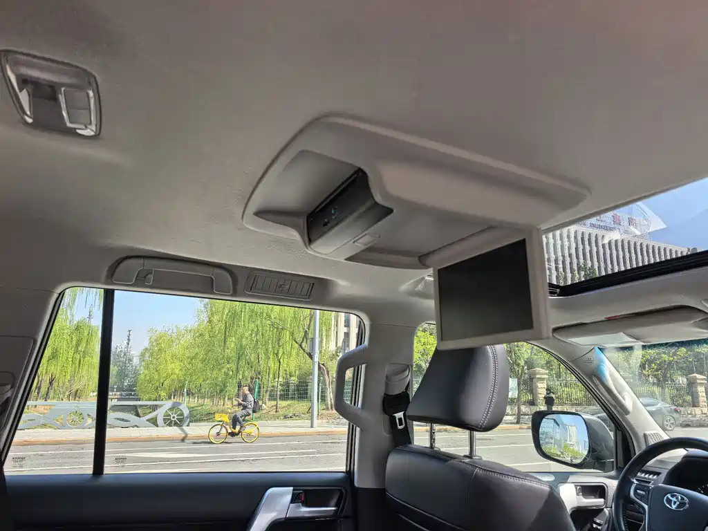 Toyota Prado 2019 — фото 14