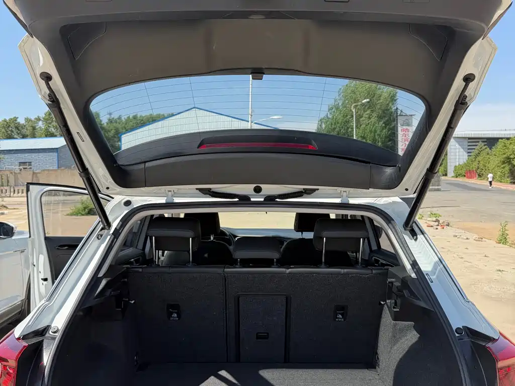 Volkswagen T-Roc 2022 — фото 14