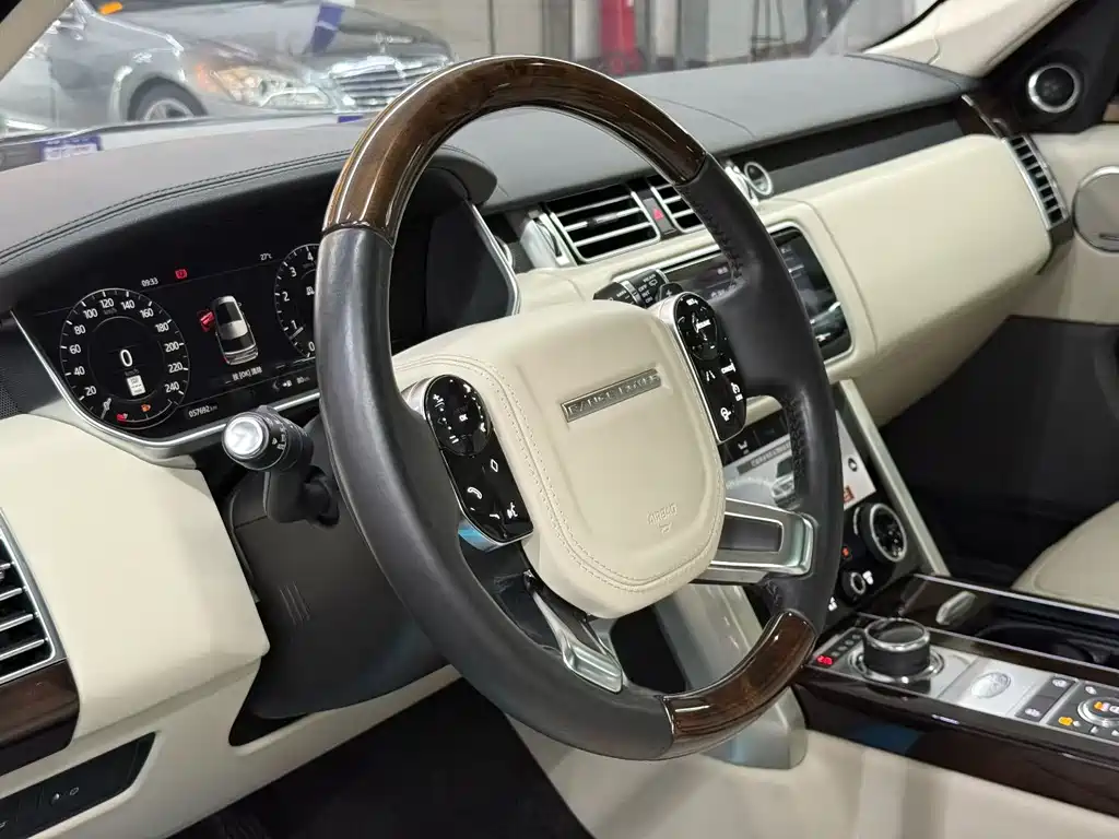 Land Rover Range Rover 2020