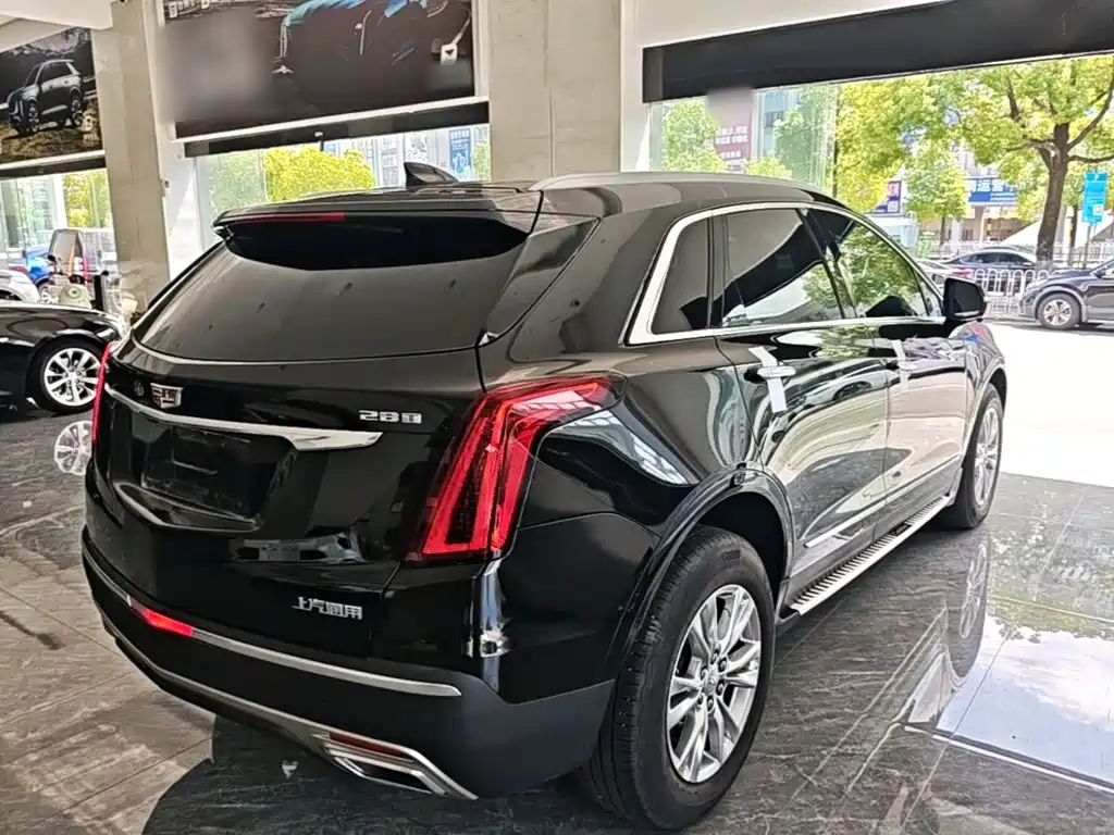 Cadillac XT5 2024 — фото 7