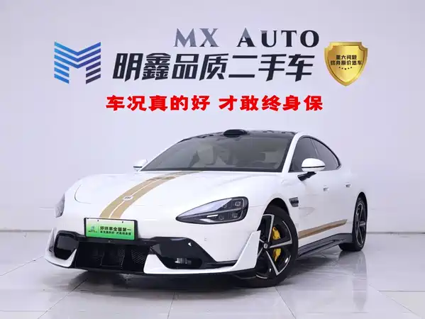 Xiaomi SU7 2025