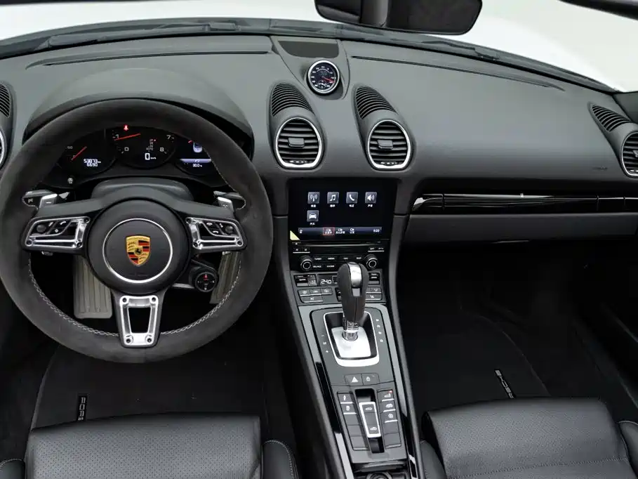 Porsche 718 2020 — фото 12