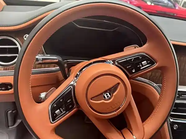 Bentley Flying Spur 2023