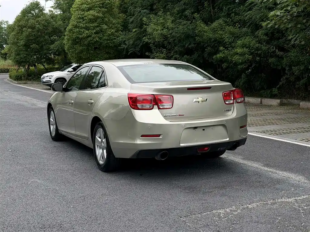 Chevrolet Malibu 2015 — фото 9