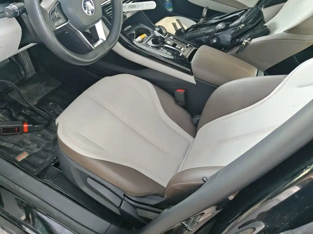 BYD Qin PLUS 2023 — фото 15