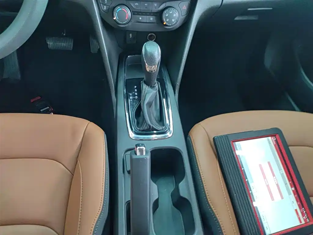 Chevrolet Cavalier 2016 — фото 14