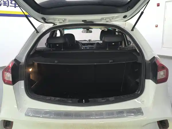 Geely Vision X3 2019