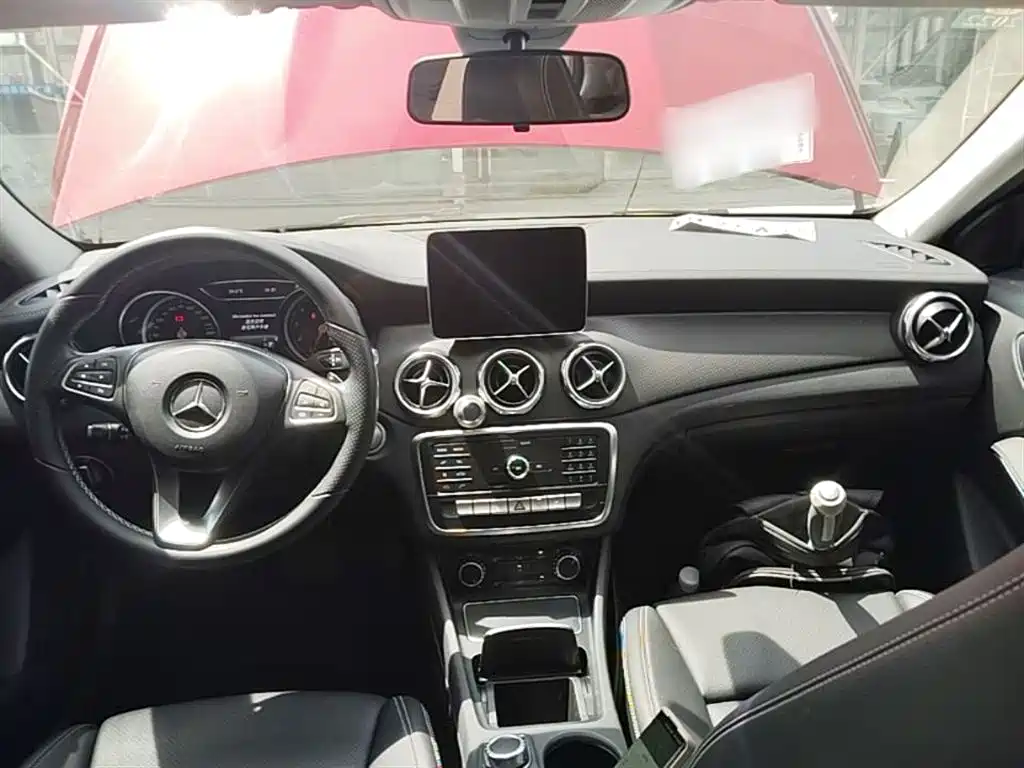 Mercedes-Benz GLA 2018 — фото 10
