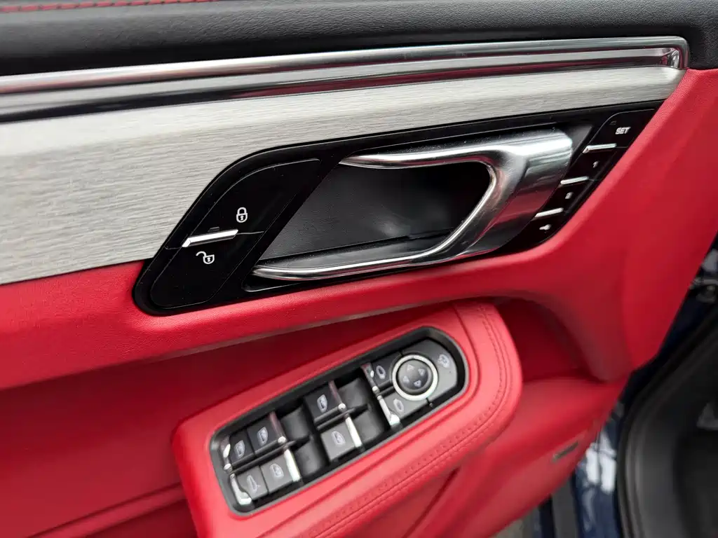 Porsche Macan 2015 — фото 8
