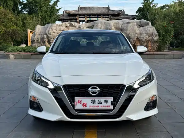 Nissan Teana 2021
