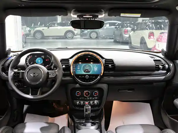 MINI Clubman 2022