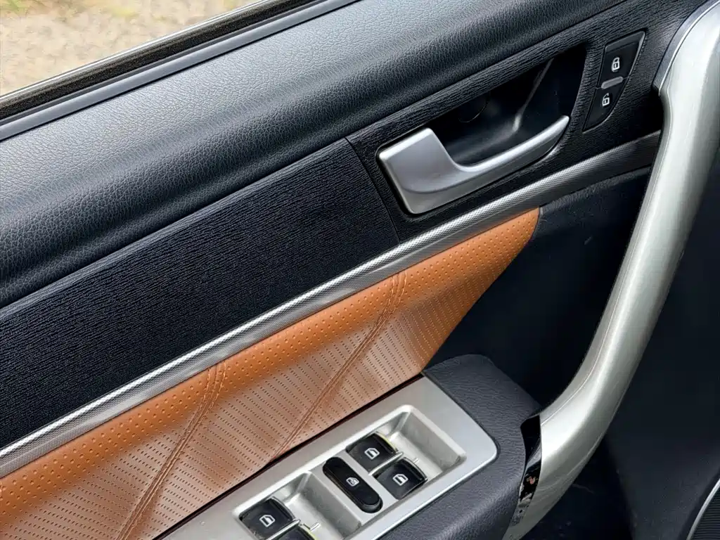 Haval H6 2015 — фото 17