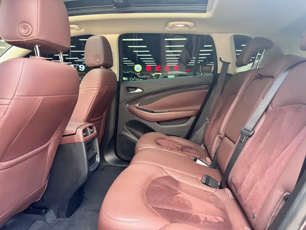 Buick Envision Plus 2017 — фото 15