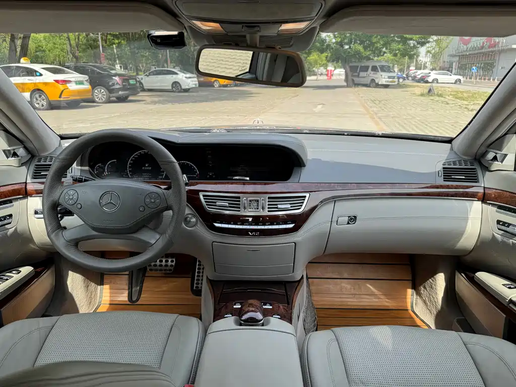 Mercedes-Benz S-Class AMG 2014 — фото 10