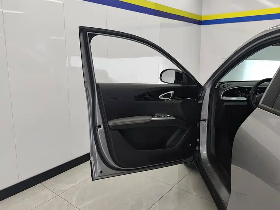 Geely Galaxy Starwish 2025