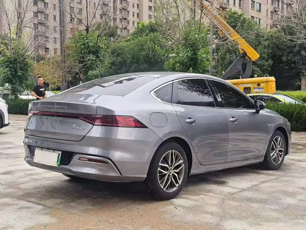 BYD Qin PLUS 2021 — фото 8