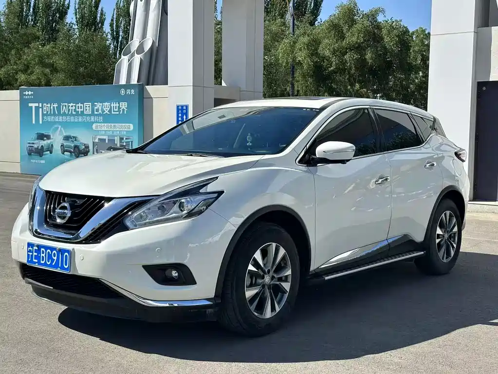 Nissan Murano 2023 — фото 1