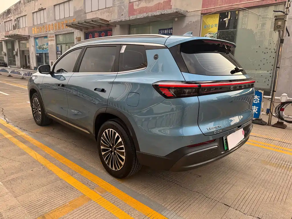 Chery Tiggo 8 PLUS C-DM 2025 — фото 4