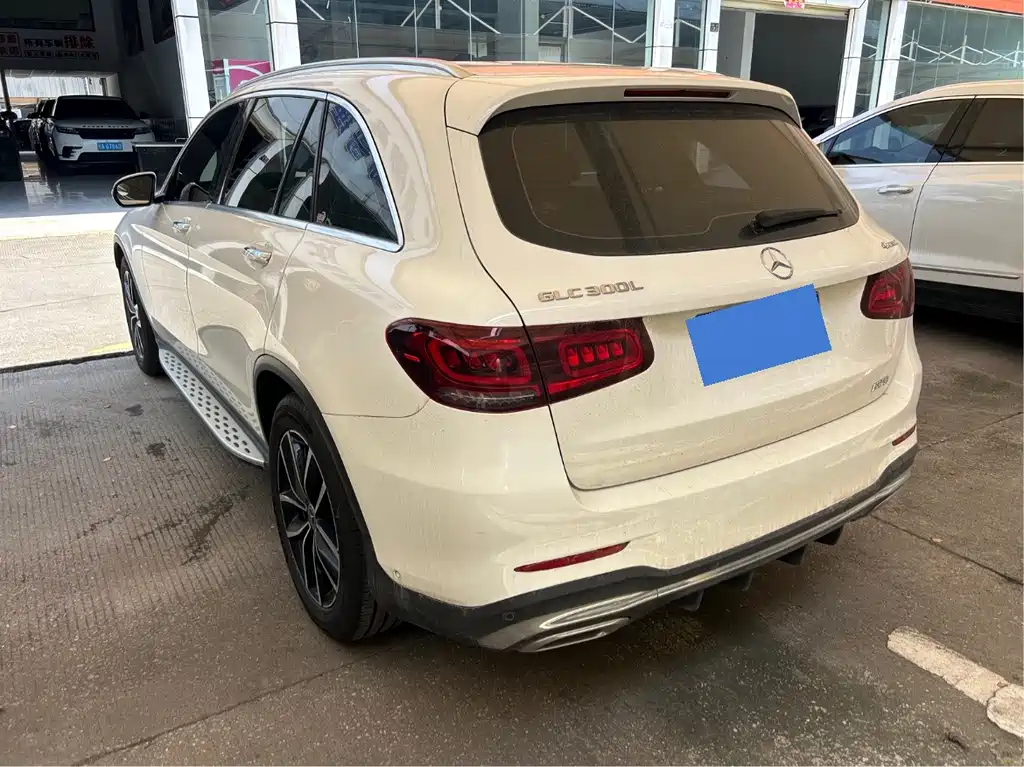 Mercedes-Benz GLC 2021 — фото 11