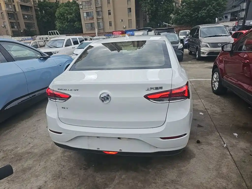 Buick Excelle 2020