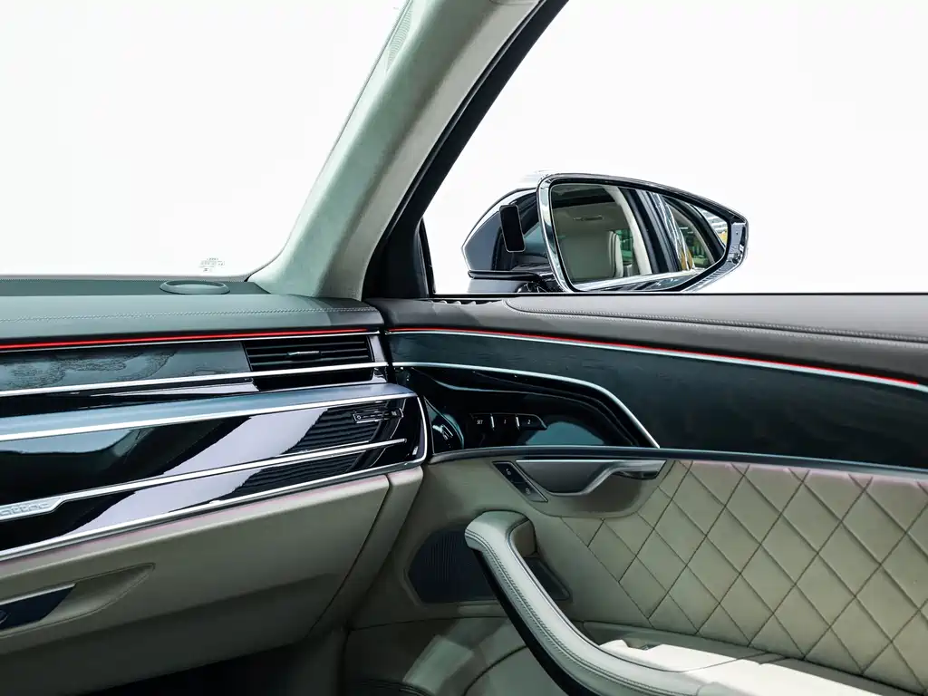 Audi A8 2024 — фото 20