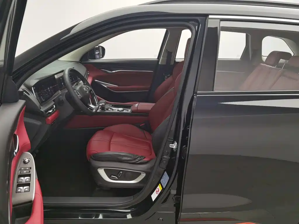 Changan CS75PLUS 2021 — фото 10