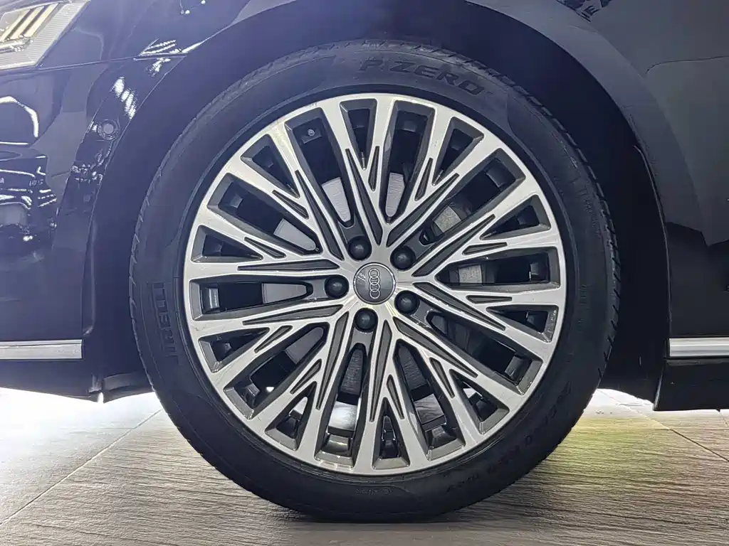 Audi A8 2019