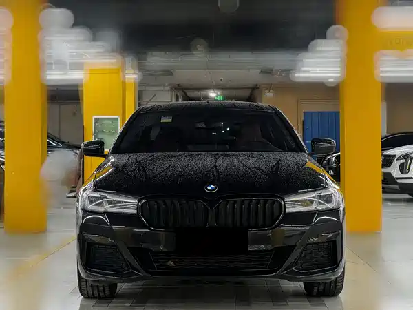 BMW 5 Series 2023