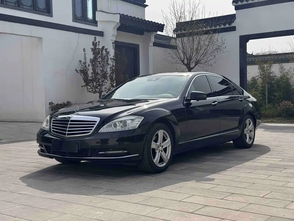 Mercedes-Benz S-Class 2013 — фото 1