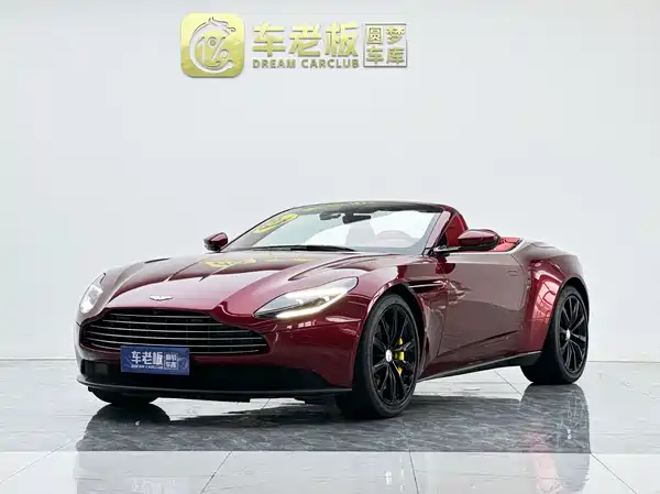 Aston Martin DB11 2022