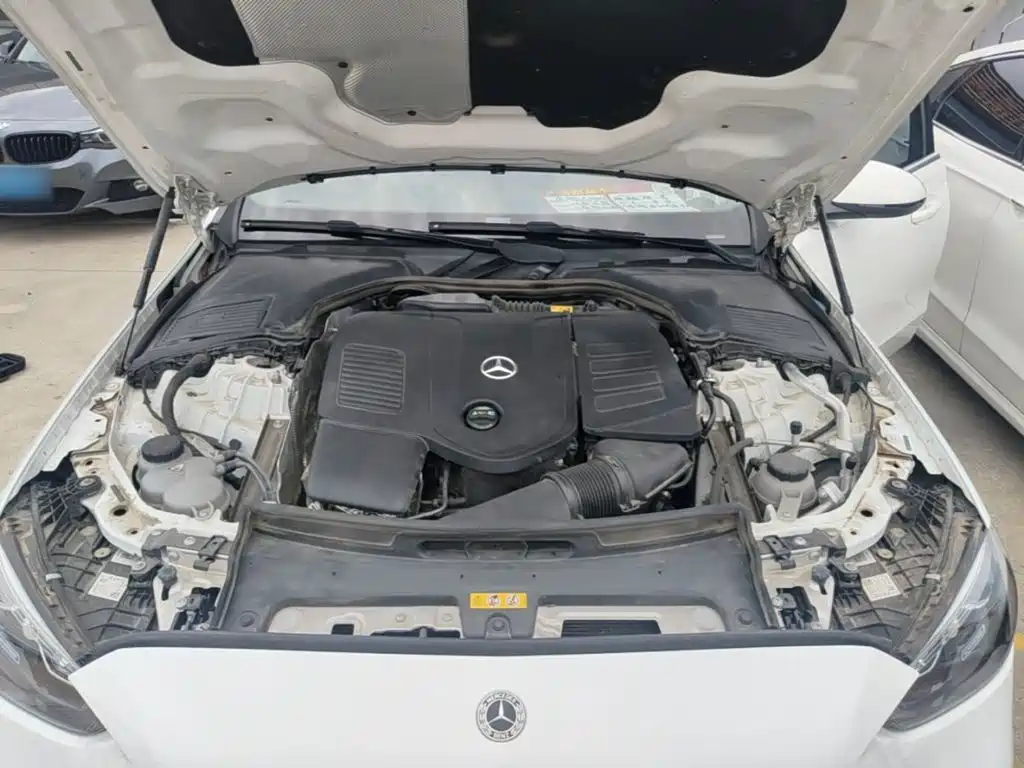 Mercedes-Benz C-Class 2023 — фото 20