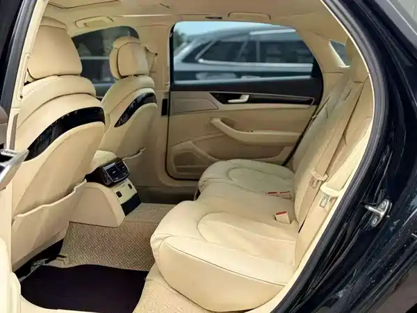 Audi A8 2014
