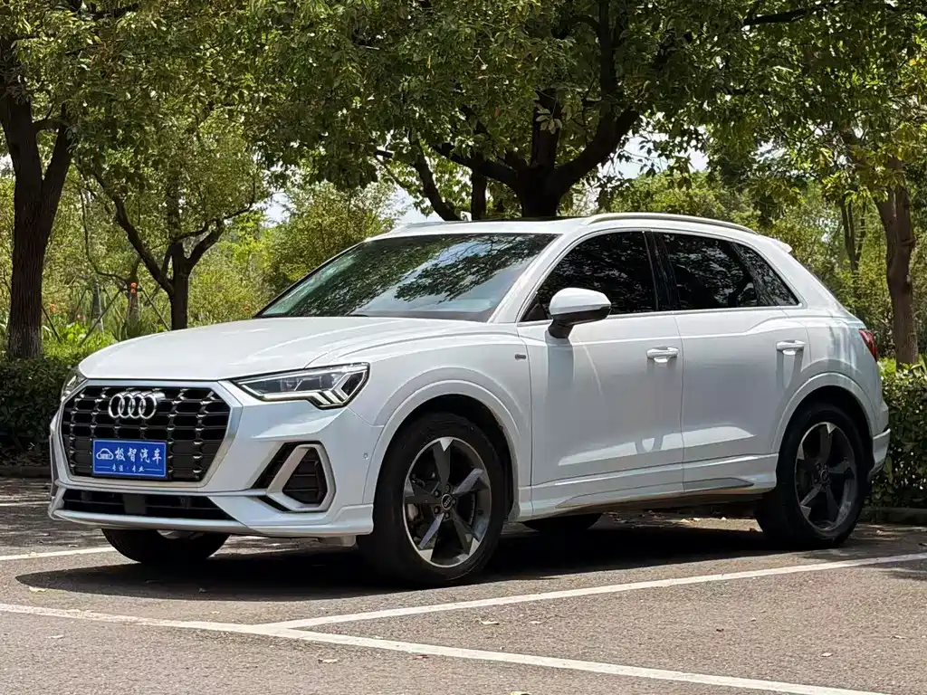 Audi Q3 2022