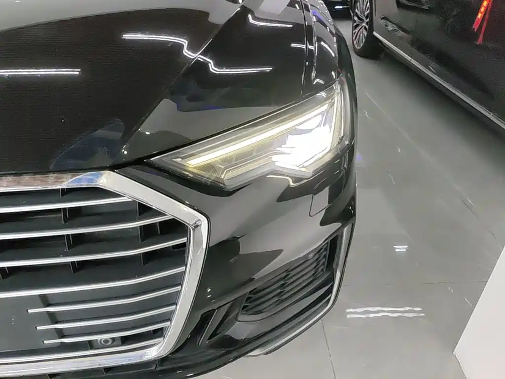 Audi A6L 2020 — фото 24