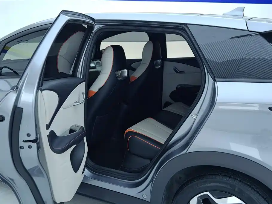 BYD Dolphin 2023 — фото 11