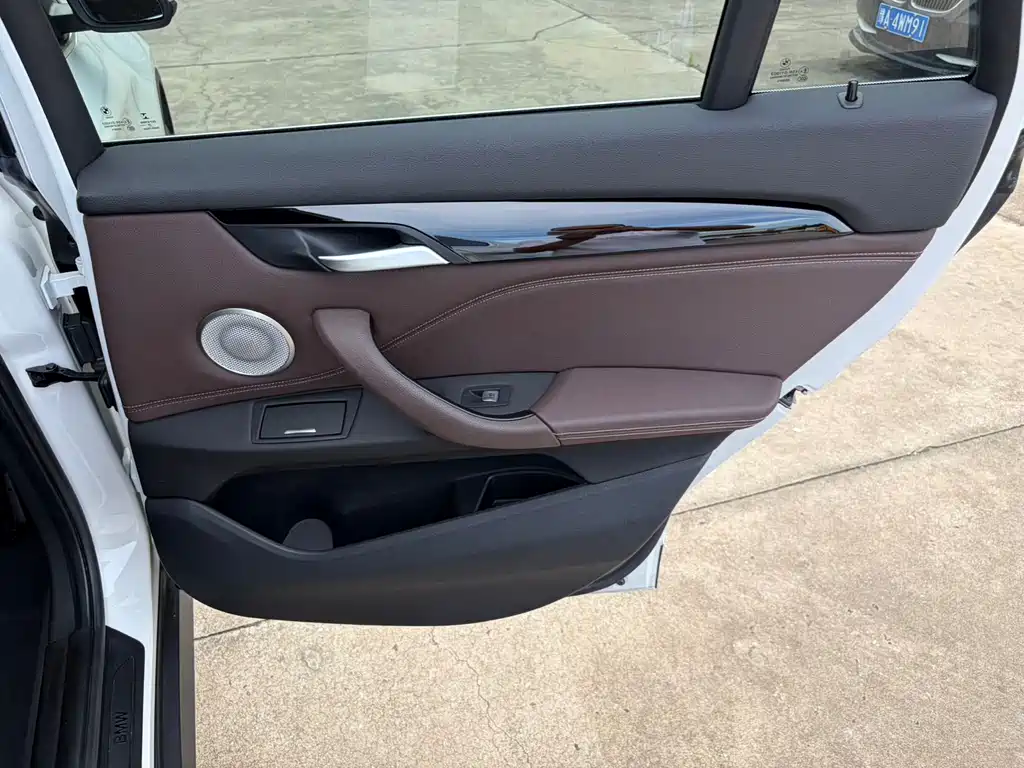 BMW X1 2020 — фото 18