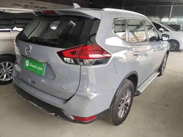 Nissan X-Trail 2025