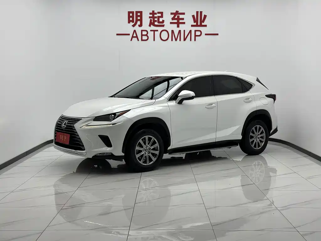 Lexus NX 2021