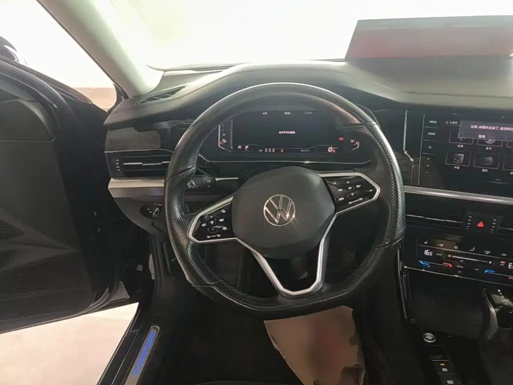 Volkswagen Passat PHEV 2022 — фото 11