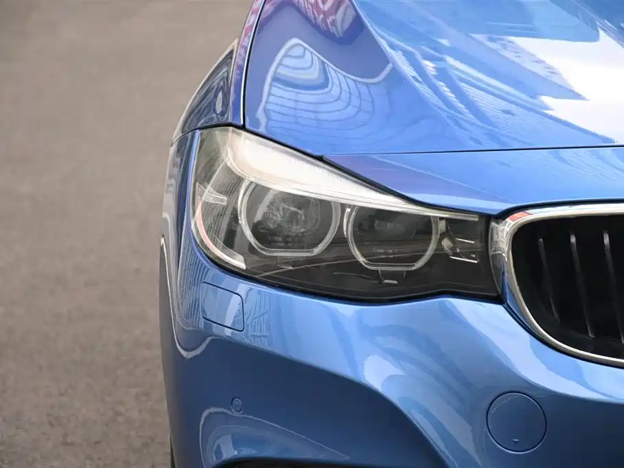 BMW 3 Series GT 2017 — фото 13
