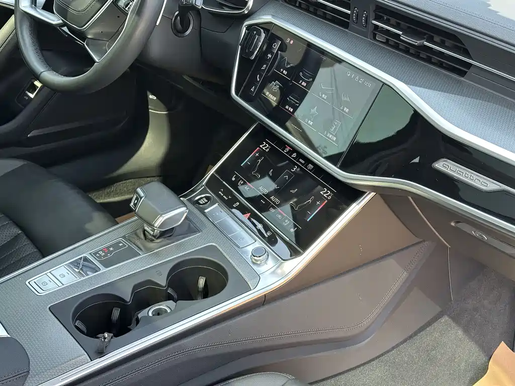 Audi A6 2023 — фото 20