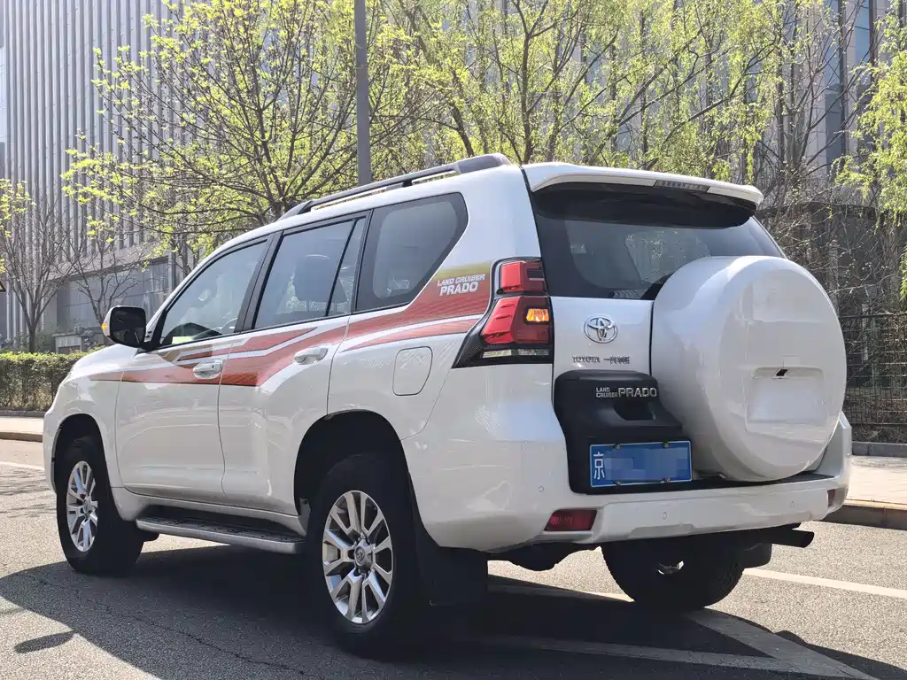 Toyota Prado 2019 — фото 19