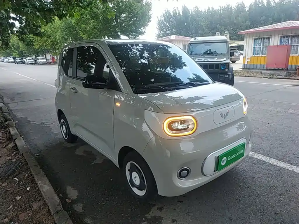 Wuling Hongguang MINIEV 2025