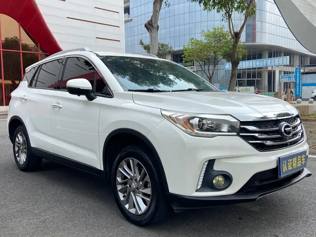 GAC Motor Trumpchi GS4 2017 — фото 3