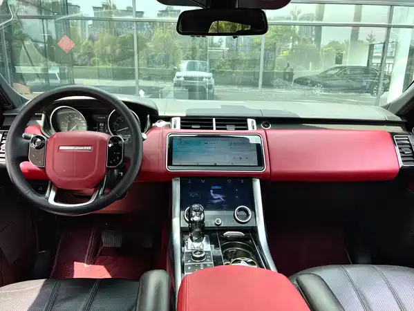 Land Rover Range Rover Sport 2014